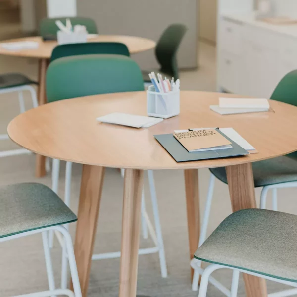 IMMERSE Toplantı Masası - Görsel 5