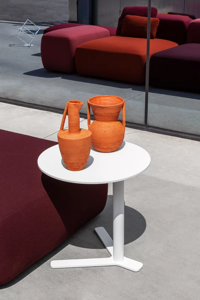 image_webp_09_yo-outdoor.jpg YO Sehpa - Görsel 1