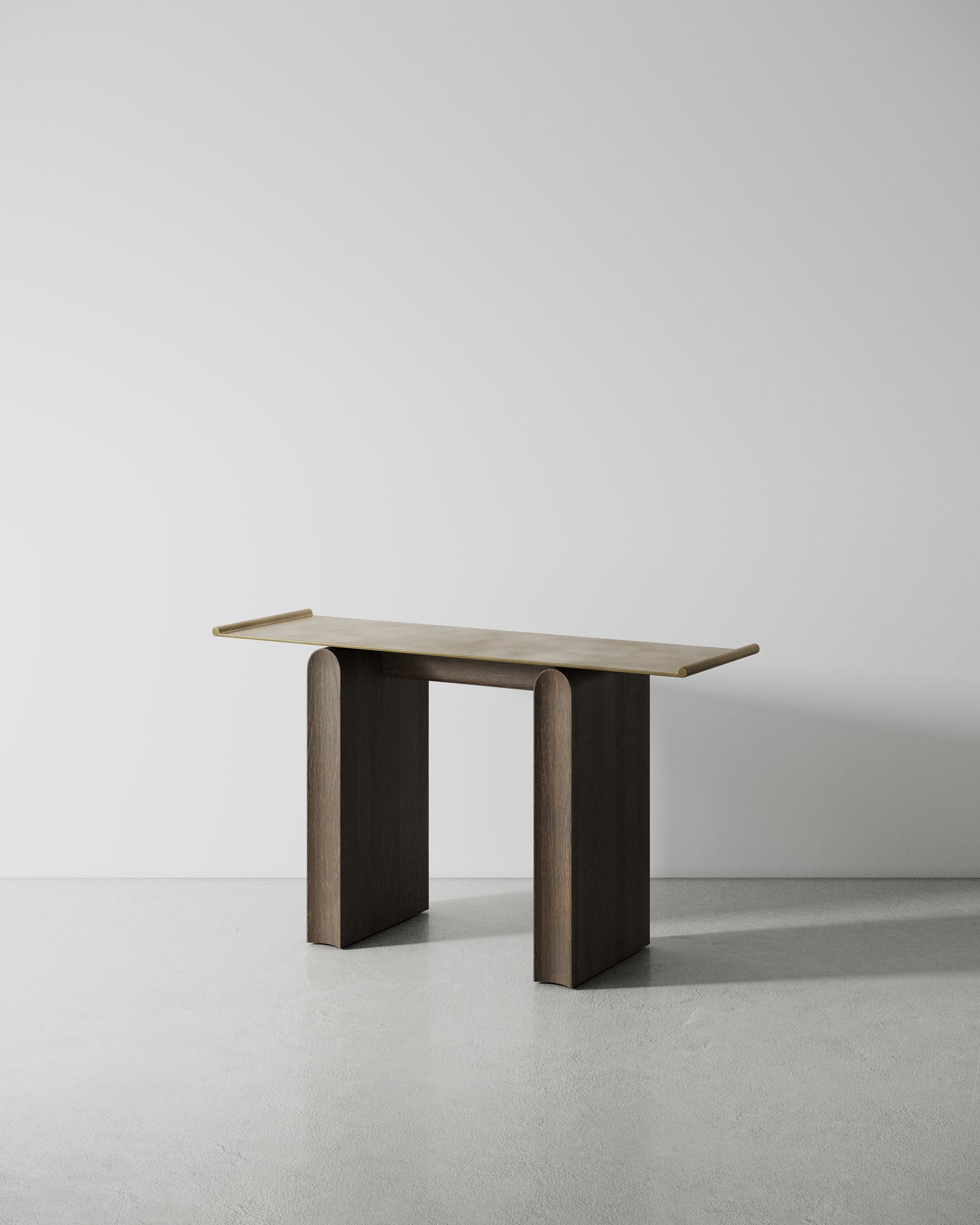 tonkin-console-seared-oak-antique-brass-1.jpg TONKIN Konsol - Görsel 1